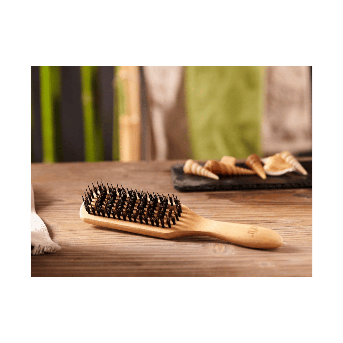 Brosse ventillée en bois FSC - Jean Louis David