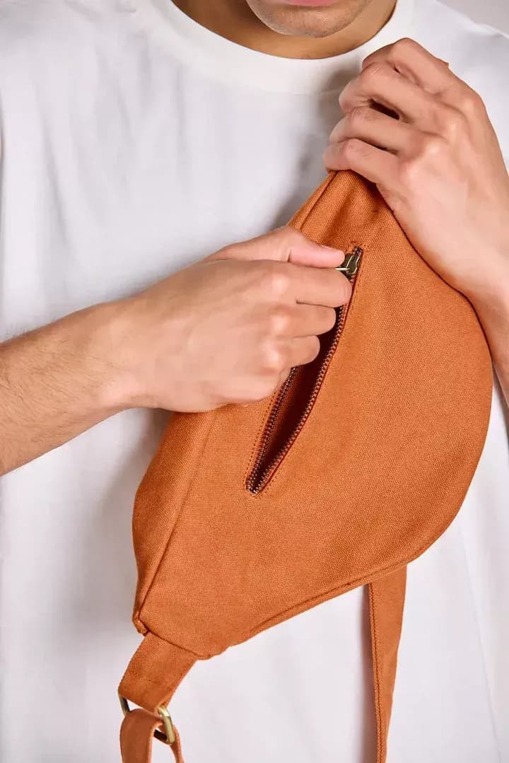 Hindbag Sac banane Sasha - Sienne - HINDBAG