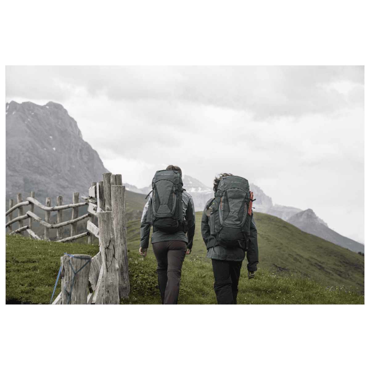 Sac à dos de trekking Asymmetric - 38L + 8 - Vert - Vaude
